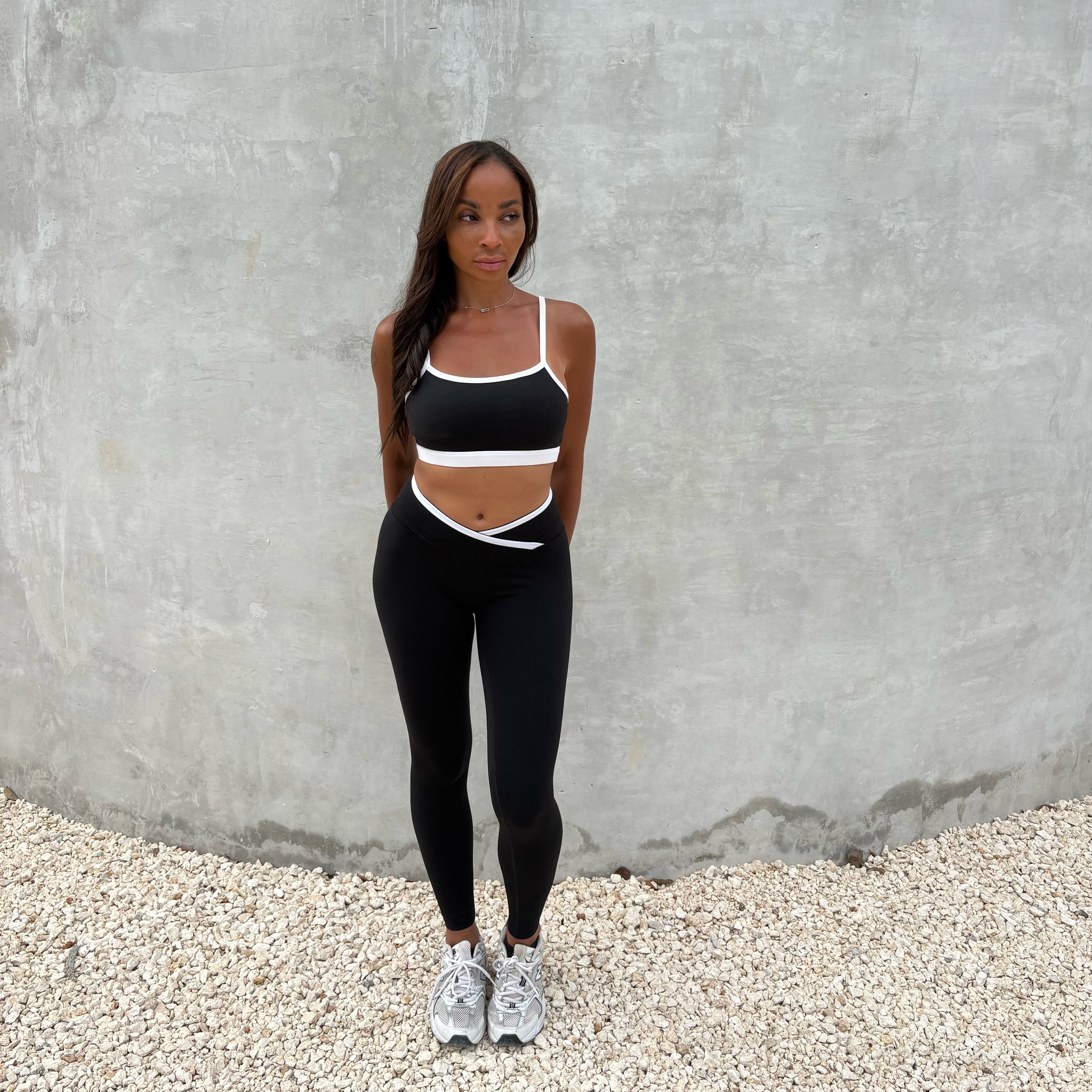 Mina Leggings - Onyx