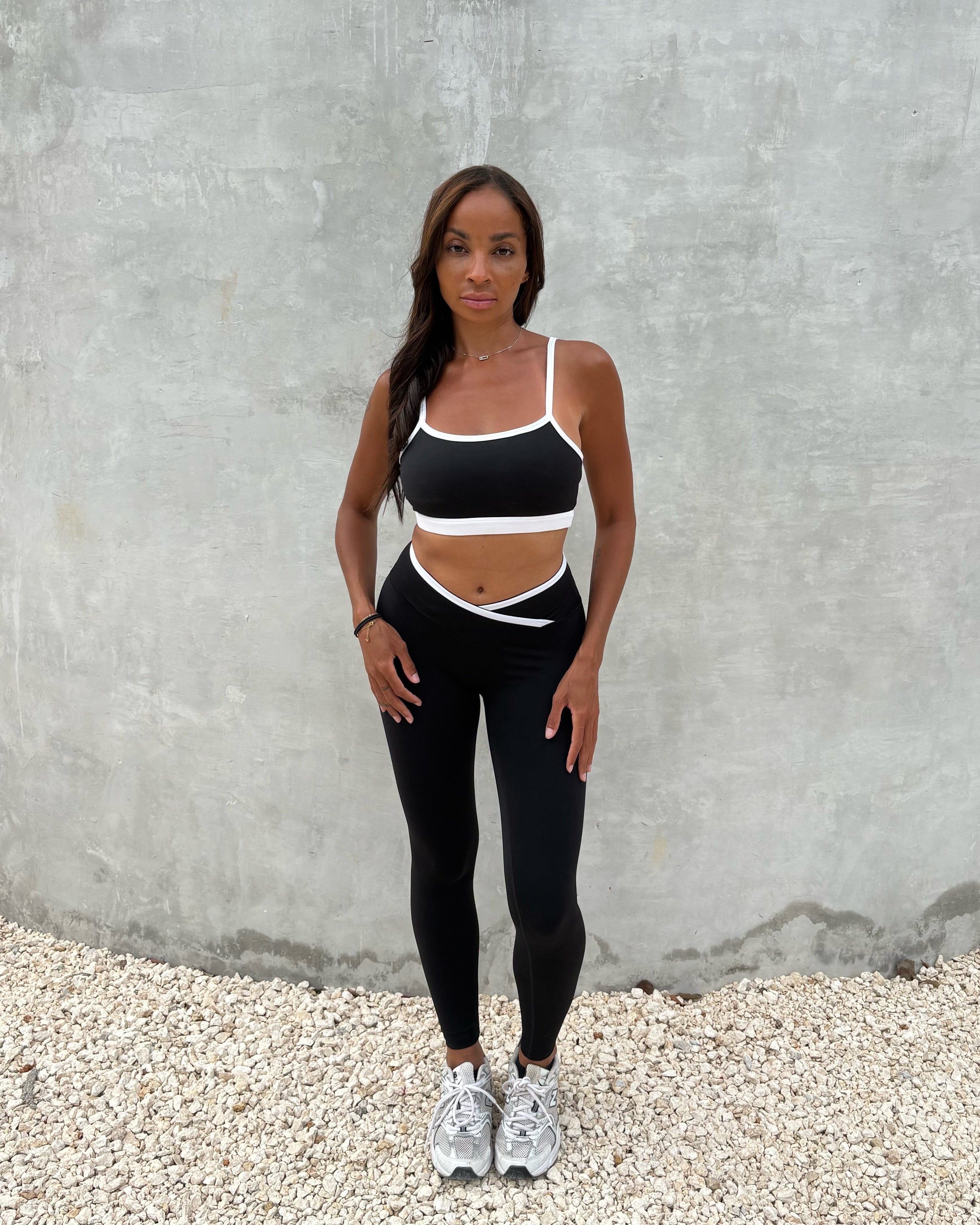 Mina Leggings - Onyx
